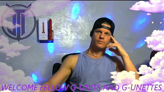 Snapshot of JockNThirsty chatting on 05.08.26 JockNThirsty online show from 05.08.26