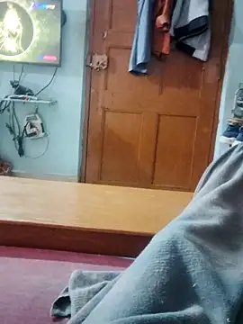 Snapshot of fuckbong chatting on 11.23.25 fuckbong online show from 11.23.25