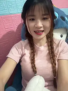 Snapshot of Spring-spring chatting on 01.17.26 Spring-spring online show from 01.17.26