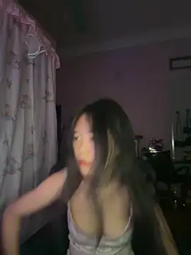 Kiee-lee online show from 04.17.26