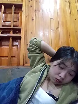 Snapshot of susie_min chatting on 11.26.25 susie min online show from 11.26.25