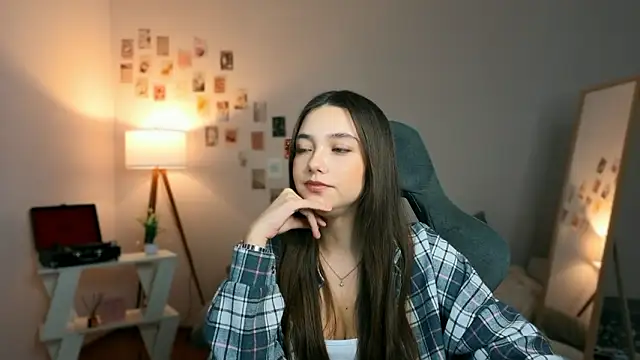 Vexorine online show from 03.18.26