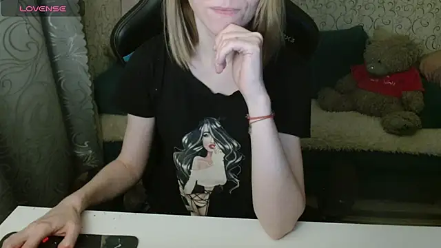   Katherine    online show from 11.20.25