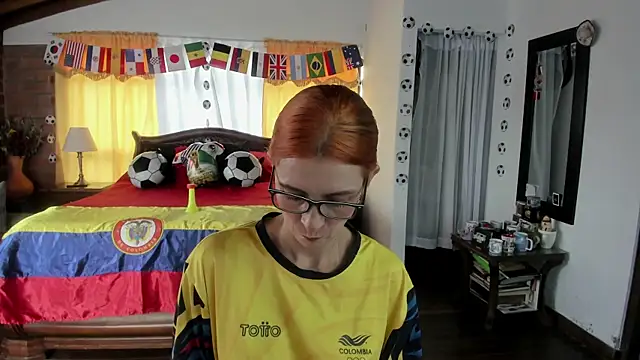 Charlotte-Willson online show from 06.15.26