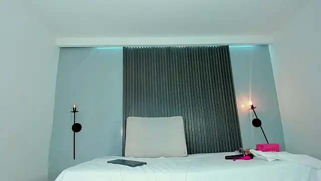 mia dollce online show from 07.24.26
