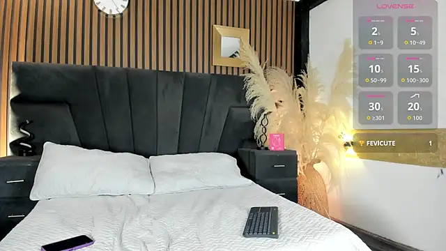 Snapshot of RenataMason chatting on 02.11.26 RenataMason online show from 02.11.26