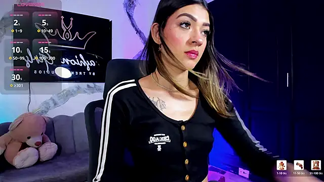 Snapshot of RenataMason chatting on 02.16.26 RenataMason online show from 02.16.26