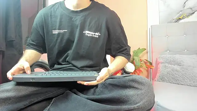 eren jeager online show from 03.25.26