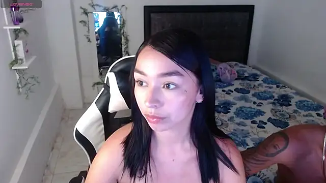 Snapshot of Ariel_Laurentt chatting on 07.22.26 Ariel Laurentt online show from 07.22.26