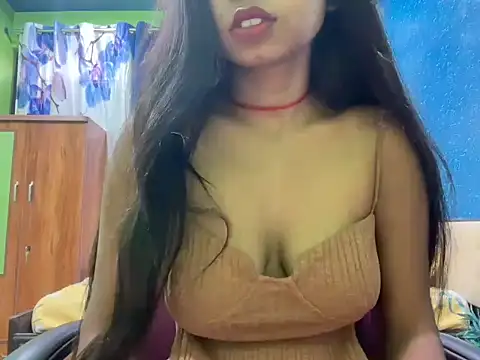 Snapshot of sikha_khanna chatting on 11.22.25 sikha khanna online show from 11.22.25