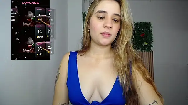 Snapshot of Karol_Stones chatting on 12.02.25 Karol Stones online show from 12.02.25