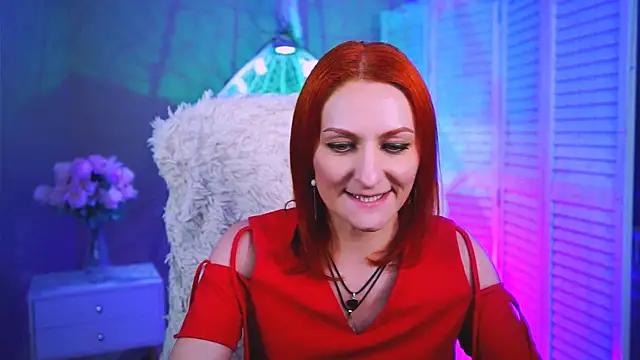 Snapshot of DianaTorrens chatting on 02.14.26 DianaTorrens online show from 02.14.26