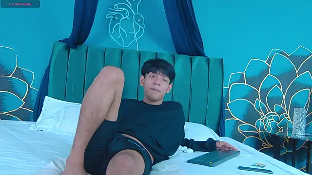 Liam Sinclair online show from 02.08.26