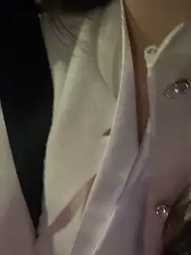 Snapshot of Queen-of-Love chatting on 01.06.26 Queen-of-Love online show from 01.06.26