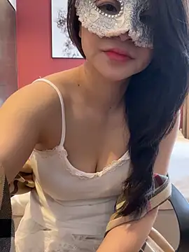 Snapshot of Queen-of-Love chatting on 01.07.26 Queen-of-Love online show from 01.07.26