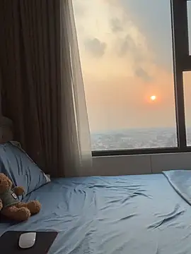 Snapshot of Queen-of-Love chatting on 01.14.26 Queen-of-Love online show from 01.14.26