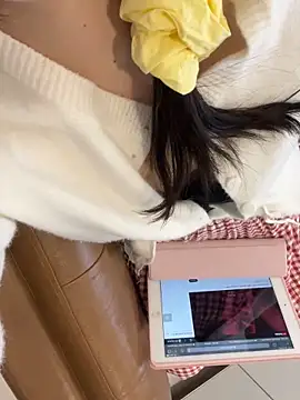 Snapshot of Queen-of-Love chatting on 01.18.26 Queen-of-Love online show from 01.18.26