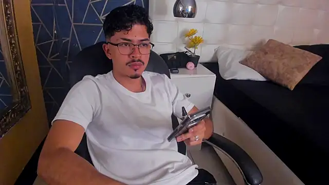 NicolaiKarav online show from 03.26.26