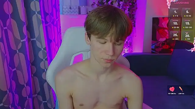 cuMte boy online show from 05.31.26