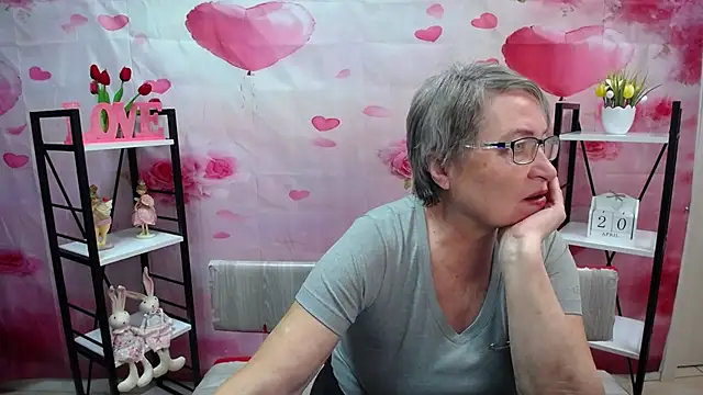 OlgaLuck online show from 04.20.26