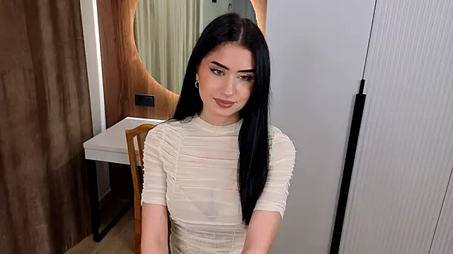 Snapshot of OzieGehred chatting on 12.03.25 OzieGehred online show from 12.03.25