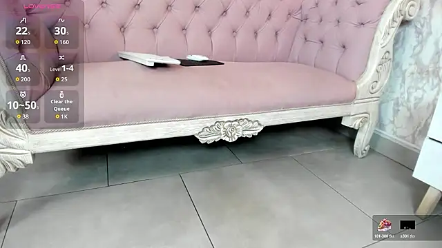 Snapshot of Mysterius_Woman chatting on 02.05.26 Mysterius Woman online show from 02.05.26