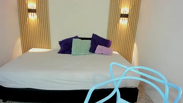 Izelevans online show from 02.02.26