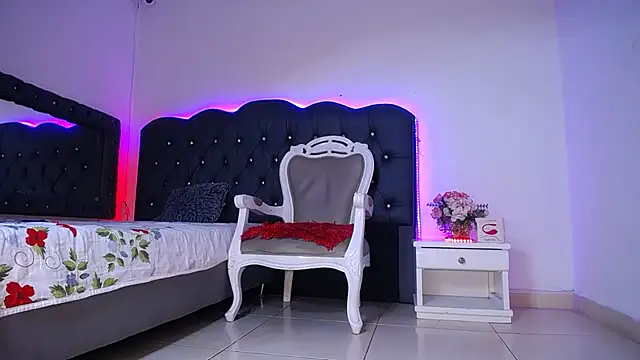 Emily Jedet online show from 03.13.26