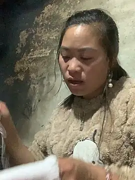 hotel222 online show from 11.26.25