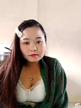 One-two22 online show from 12.02.25