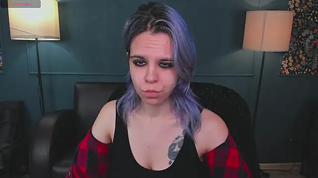 LiraBelle online show from 03.31.26