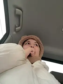 KateBurlesk online show from 01.19.26