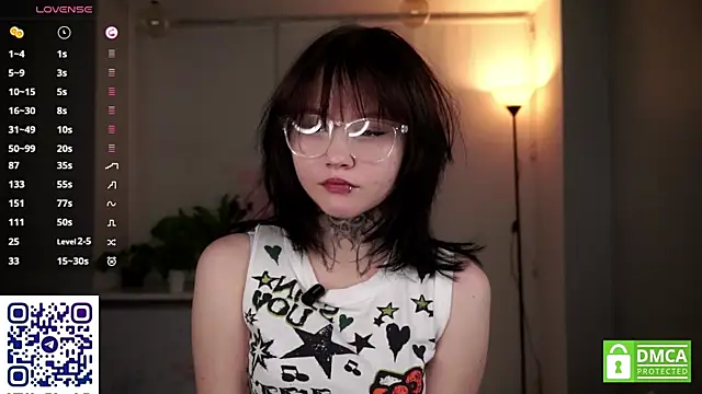 Snapshot of CaroleMyers chatting on 11.28.25 CaroleMyers online show from 11.28.25