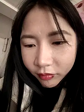 Snapshot of babe-mup chatting on 11.23.25 babe-mup online show from 11.23.25