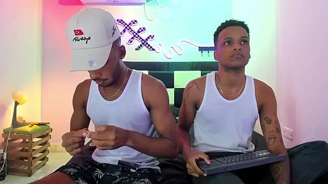 Black Guys Pervert  online show from 11.26.25