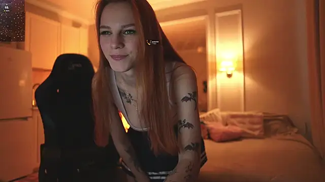  alice meyss  online show from 11.26.25