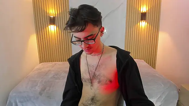 Snapshot of Im_Dayros chatting on 11.26.25 Im Dayros online show from 11.26.25