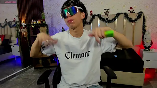 Snapshot of kaelwolf_tay chatting on 01.05.26 kaelwolf tay online show from 01.05.26