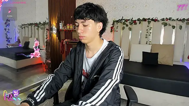 Snapshot of kaelwolf_tay chatting on 02.16.26 kaelwolf tay online show from 02.16.26