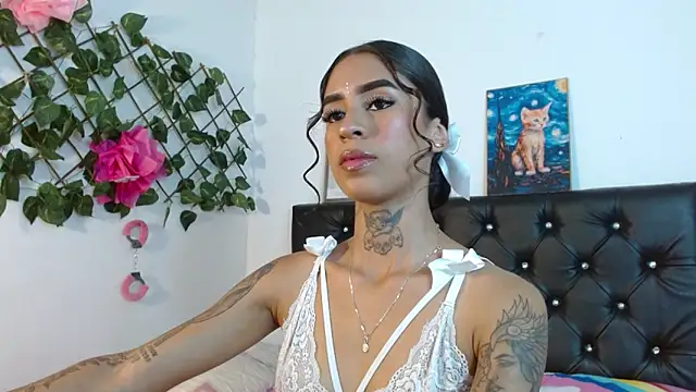 Ameliejoness  online show from 02.12.26