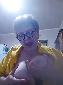 Snapshot of MillanaOcean chatting on 12.01.25 MillanaOcean online show from 12.01.25