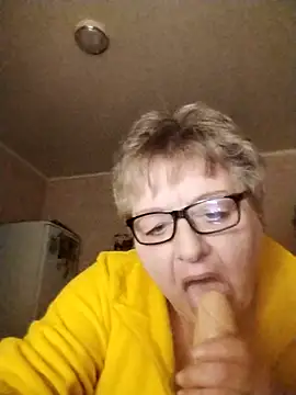 Snapshot of MillanaOcean chatting on 12.03.25 MillanaOcean online show from 12.03.25