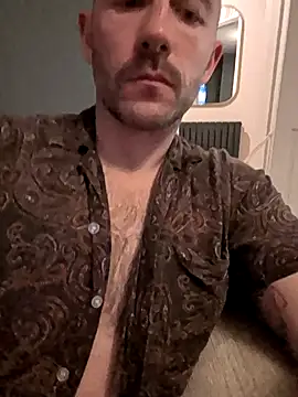 cruiserlaird online show from 11.23.25