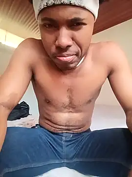 Snapshot of man_black_hot24 chatting on 12.15.25 man black hot24 online show from 12.15.25