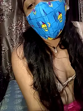 Snapshot of ArohiShirke chatting on 11.29.25 ArohiShirke online show from 11.29.25