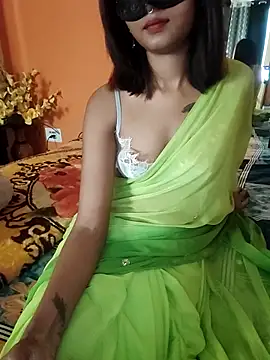 Ammu Kutty143 online show from 04.28.26