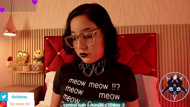 Kiri Velvet online show from 05.28.26