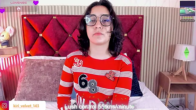 Kiri Velvet online show from 06.23.26