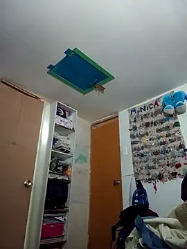 Snapshot of Bizcochitoc4 chatting on 11.26.25 Bizcochitoc4 online show from 11.26.25