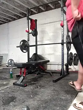 BigBearforCuddles online show from 04.18.26